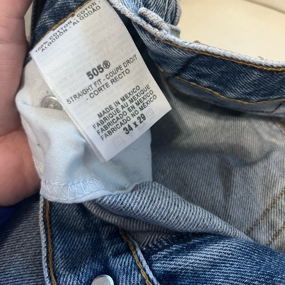 Vintage Levi’s 505 - Picture 3 of 3